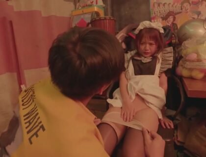 Chửi rủa em đồng nghiệp khi phát hiện em làm dịch vụ cấp dưỡng vào giờ khuya